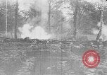 Image soldats français dans les tranchées France, 1916, de la seconde 37 séquences d'archives historiques vidéo 65675045781