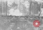 Image soldats français dans les tranchées France, 1916, de la seconde 38 séquences d'archives historiques vidéo 65675045781