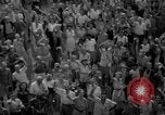 Image Des civils américains Santo Tomas Philippines, 1945, de la seconde 12 séquences d'archives historiques vidéo 65675045812