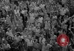 Image Des civils américains Santo Tomas Philippines, 1945, de la seconde 13 séquences d'archives historiques vidéo 65675045812