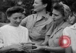 Image Des civils américains Santo Tomas Philippines, 1945, de la seconde 47 séquences d'archives historiques vidéo 65675045812