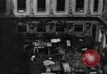 Image Des civils américains Santo Tomas Philippines, 1945, de la seconde 11 séquences d'archives historiques vidéo 65675045813