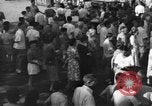 Image Des civils américains Santo Tomas Philippines, 1945, de la seconde 52 séquences d'archives historiques vidéo 65675045813