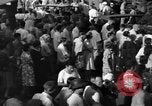 Image Des civils américains Santo Tomas Philippines, 1945, de la seconde 54 séquences d'archives historiques vidéo 65675045813