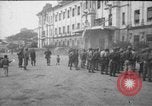 Image Army Rangers avec Alamo Scouts et des guérilleros philippins d'un camp de prisonniers japonais raid Cabanatuan Philippines, 1945, de la seconde 21 séquences d'archives historiques vidéo 65675045815