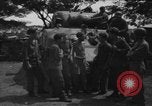 Image Army Rangers avec Alamo Scouts et des guérilleros philippins d'un camp de prisonniers japonais raid Cabanatuan Philippines, 1945, de la seconde 31 séquences d'archives historiques vidéo 65675045815