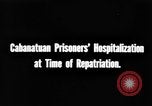 Image Libéré des prisonniers de guerre américains soignés en hôpital de Cabanatuan Philippines, 1945, de la seconde 5 séquences d'archives historiques vidéo 65675045817