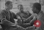 Image Libéré des prisonniers de guerre américains soignés en hôpital de Cabanatuan Philippines, 1945, de la seconde 38 séquences d'archives historiques vidéo 65675045817