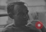 Image Libéré des prisonniers de guerre américains soignés en hôpital de Cabanatuan Philippines, 1945, de la seconde 61 séquences d'archives historiques vidéo 65675045817