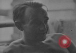 Image Libéré des prisonniers de guerre américains soignés en hôpital de Cabanatuan Philippines, 1945, de la seconde 62 séquences d'archives historiques vidéo 65675045817