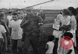 Image des prisonniers américains Philippines, 1945, de la seconde 1 séquences d'archives historiques vidéo 65675045823