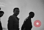 Image des prisonniers américains Philippines, 1945, de la seconde 13 séquences d'archives historiques vidéo 65675045824