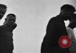 Image des prisonniers américains Philippines, 1945, de la seconde 19 séquences d'archives historiques vidéo 65675045824