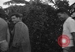 Image des prisonniers américains Philippines, 1945, de la seconde 46 séquences d'archives historiques vidéo 65675045824