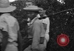 Image des prisonniers américains Philippines, 1945, de la seconde 57 séquences d'archives historiques vidéo 65675045824