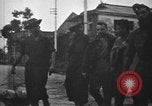 Image des prisonniers de guerre alliés Rangoon Birmanie, 1945, de la seconde 28 séquences d'archives historiques vidéo 65675045827