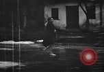 Image des prisonniers de guerre alliés Rangoon Birmanie, 1945, de la seconde 36 séquences d'archives historiques vidéo 65675045827