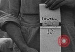 Standbild Palawan Massaker Opfer geborgen Palawan Philippinen, 1945, aus Sekunde 48 historischem Filmmaterial Videoclip 65675045829