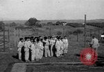 Standbild japanischen Gefangenen Philippinen, 1945, aus Sekunde 15 historischem Filmmaterial Videoclip 65675045830
