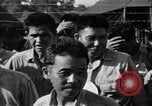 Standbild japanischen Gefangenen Philippinen, 1945, aus Sekunde 47 historischem Filmmaterial Videoclip 65675045830
