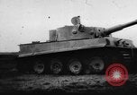 Image réservoir tiger allemand en démonstration Allemagne, 1943, de la seconde 14 séquences d'archives historiques vidéo 65675045837