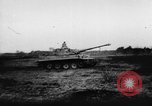 Image réservoir tiger allemand en démonstration Allemagne, 1943, de la seconde 17 séquences d'archives historiques vidéo 65675045837