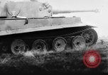 Image réservoir tiger allemand en démonstration Allemagne, 1943, de la seconde 22 séquences d'archives historiques vidéo 65675045837