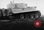 Image réservoir tiger allemand en démonstration Allemagne, 1943, de la seconde 24 séquences d'archives historiques vidéo 65675045837