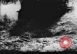 Standbild Schlamm vom Tauwetter im Frühjahr Ostfront, 1943, aus Sekunde 29 historischem Filmmaterial Videoclip 65675045842