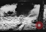 Standbild Schlamm vom Tauwetter im Frühjahr Ostfront, 1943, aus Sekunde 30 historischem Filmmaterial Videoclip 65675045842
