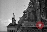 Standbild beschädigte Kirche Ukraine, 1943, aus Sekunde 19 historischem Filmmaterial Videoclip 65675045843