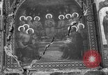 Standbild beschädigte Kirche Ukraine, 1943, aus Sekunde 22 historischem Filmmaterial Videoclip 65675045843