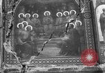 Standbild beschädigte Kirche Ukraine, 1943, aus Sekunde 25 historischem Filmmaterial Videoclip 65675045843