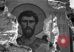 Standbild beschädigte Kirche Ukraine, 1943, aus Sekunde 30 historischem Filmmaterial Videoclip 65675045843