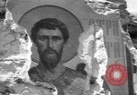 Standbild beschädigte Kirche Ukraine, 1943, aus Sekunde 31 historischem Filmmaterial Videoclip 65675045843