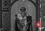 Standbild beschädigte Kirche Ukraine, 1943, aus Sekunde 39 historischem Filmmaterial Videoclip 65675045843