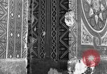 Standbild beschädigte Kirche Ukraine, 1943, aus Sekunde 43 historischem Filmmaterial Videoclip 65675045843