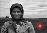 Standbild Ukraine Landwirte Ukraine, 1943, aus Sekunde 36 historischem Filmmaterial Videoclip 65675045849