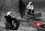 Standbild Ukraine Landwirte Ukraine, 1943, aus Sekunde 62 historischem Filmmaterial Videoclip 65675045850