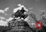 Immagine di Chiesa L'Ucraina, 1943, secondo 15 filmato di repertorio 65675045857