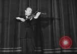 Standbild amerikanischen Frauen United States USA, 1950, aus Sekunde 47 historischem Filmmaterial Videoclip 65675045876