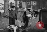 Standbild Amerikanische Frauen in bürgerlichen Pflichten Monroe New York USA, 1950, aus Sekunde 20 historischem Filmmaterial Videoclip 65675045877