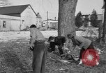 Standbild Amerikanische Frauen in bürgerlichen Pflichten Monroe New York USA, 1950, aus Sekunde 26 historischem Filmmaterial Videoclip 65675045877