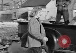 Standbild Amerikanische Frauen in bürgerlichen Pflichten Monroe New York USA, 1950, aus Sekunde 37 historischem Filmmaterial Videoclip 65675045877