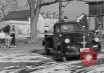 Standbild Amerikanische Frauen in bürgerlichen Pflichten Monroe New York USA, 1950, aus Sekunde 46 historischem Filmmaterial Videoclip 65675045877