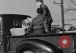 Standbild Amerikanische Frauen in bürgerlichen Pflichten Monroe New York USA, 1950, aus Sekunde 52 historischem Filmmaterial Videoclip 65675045877