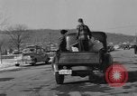 Standbild Amerikanische Frauen in bürgerlichen Pflichten Monroe New York USA, 1950, aus Sekunde 55 historischem Filmmaterial Videoclip 65675045877