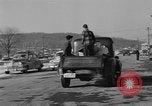 Standbild Amerikanische Frauen in bürgerlichen Pflichten Monroe New York USA, 1950, aus Sekunde 56 historischem Filmmaterial Videoclip 65675045877
