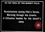 Standbild Pancho Villa und revolutionär Rekruten Chihuahua Mexiko, 1916, aus Sekunde 13 historischem Filmmaterial Videoclip 65675045879