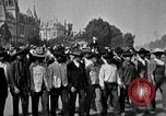 Standbild Pancho Villa und revolutionär Rekruten Chihuahua Mexiko, 1916, aus Sekunde 50 historischem Filmmaterial Videoclip 65675045879